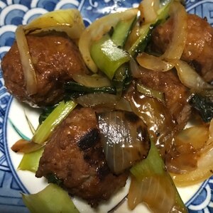 冷凍食品の肉団子と野菜の甘酢炒め☆